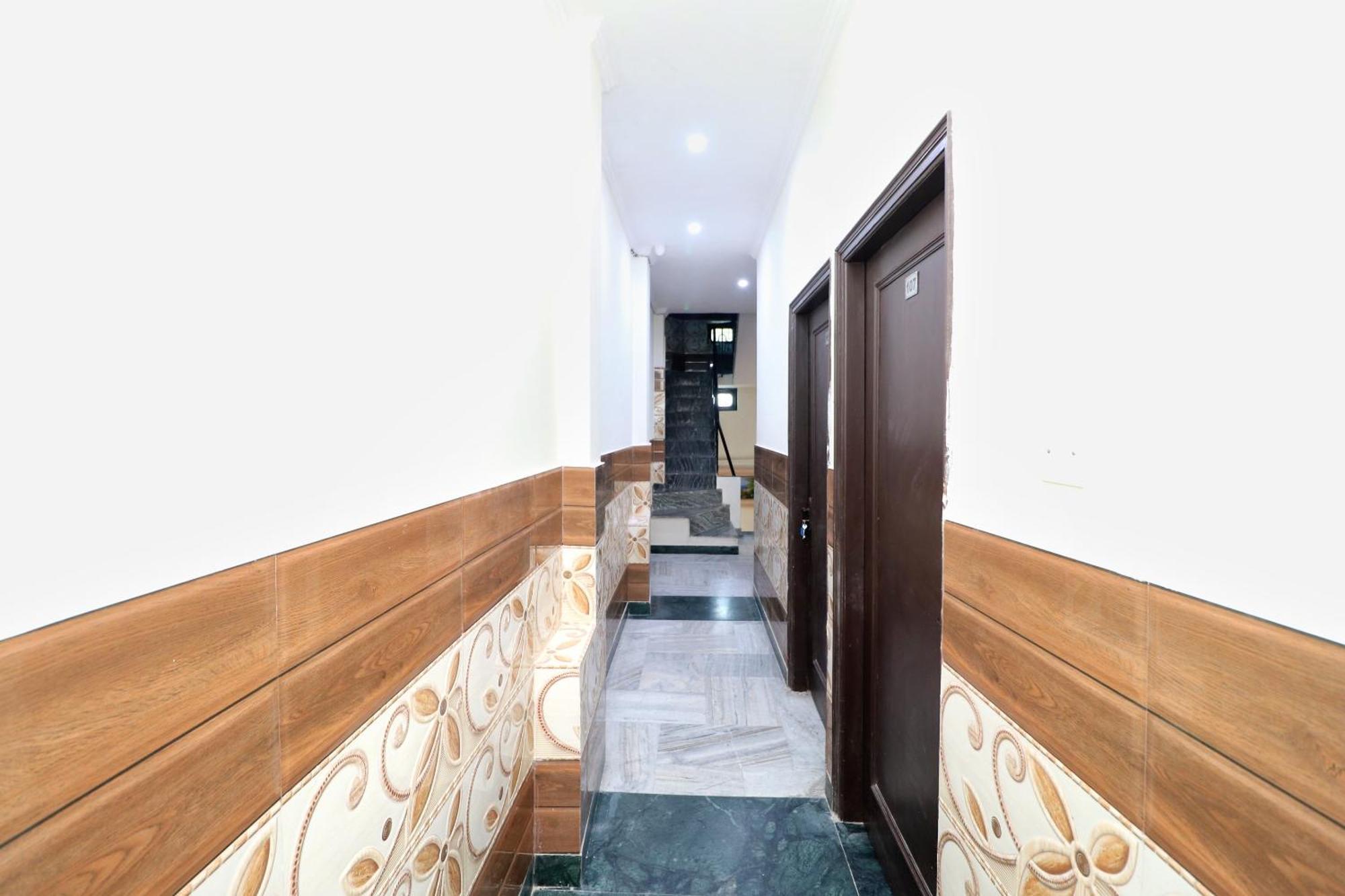 Hotel O Mall Residency Амритсар Экстерьер фото