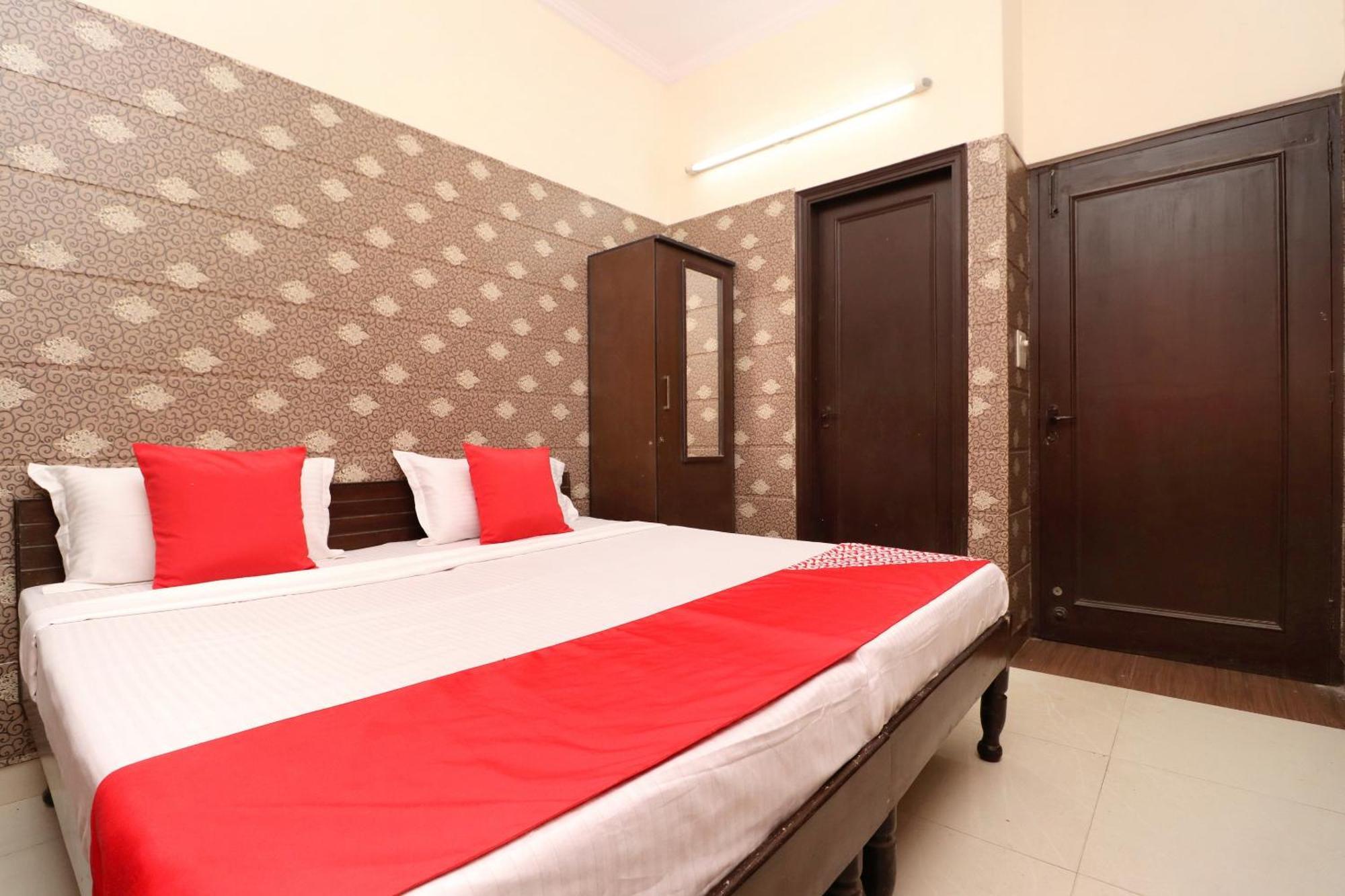 Hotel O Mall Residency Амритсар Экстерьер фото